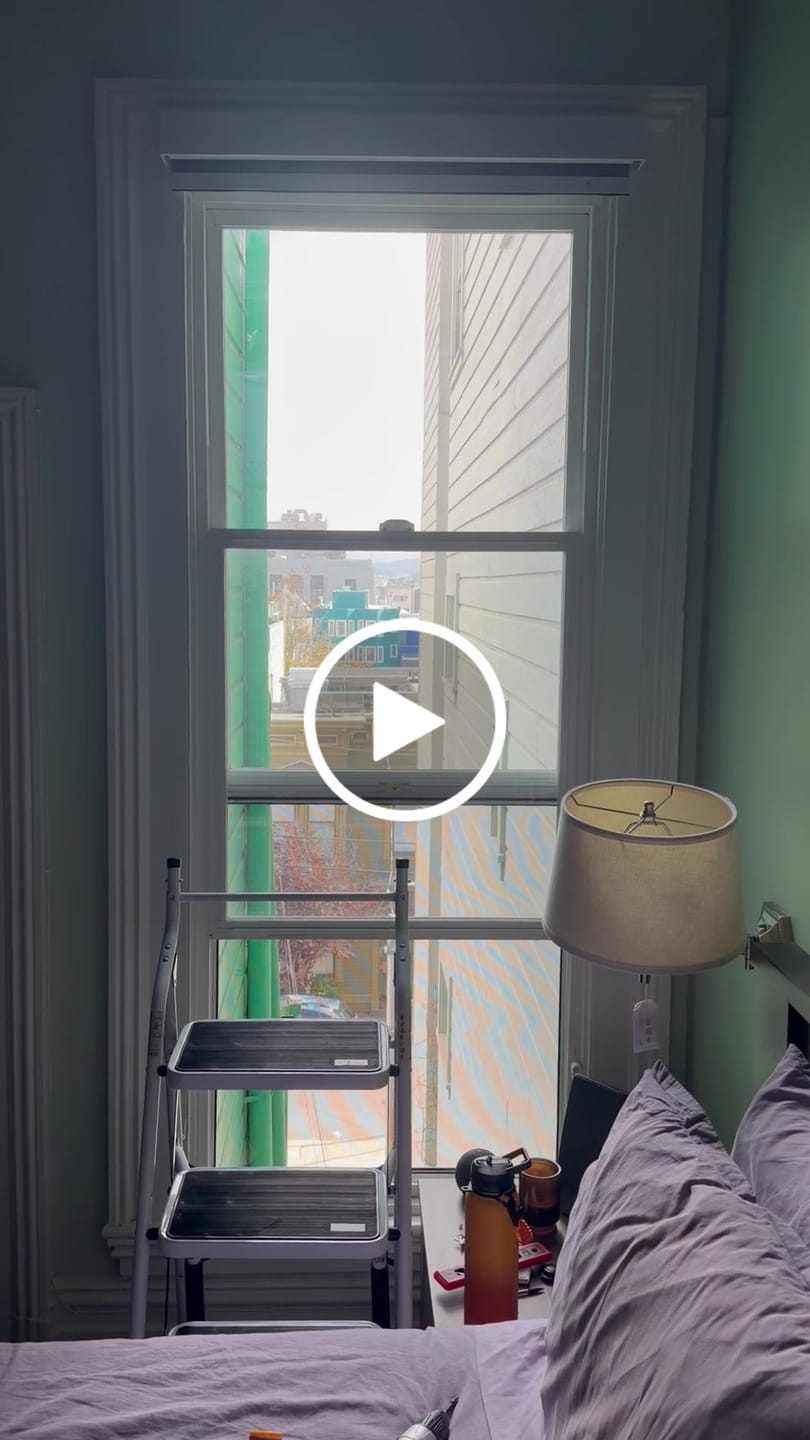 Customer video review of SmartWings Motorized Roller Shades 100% Blackout Safari