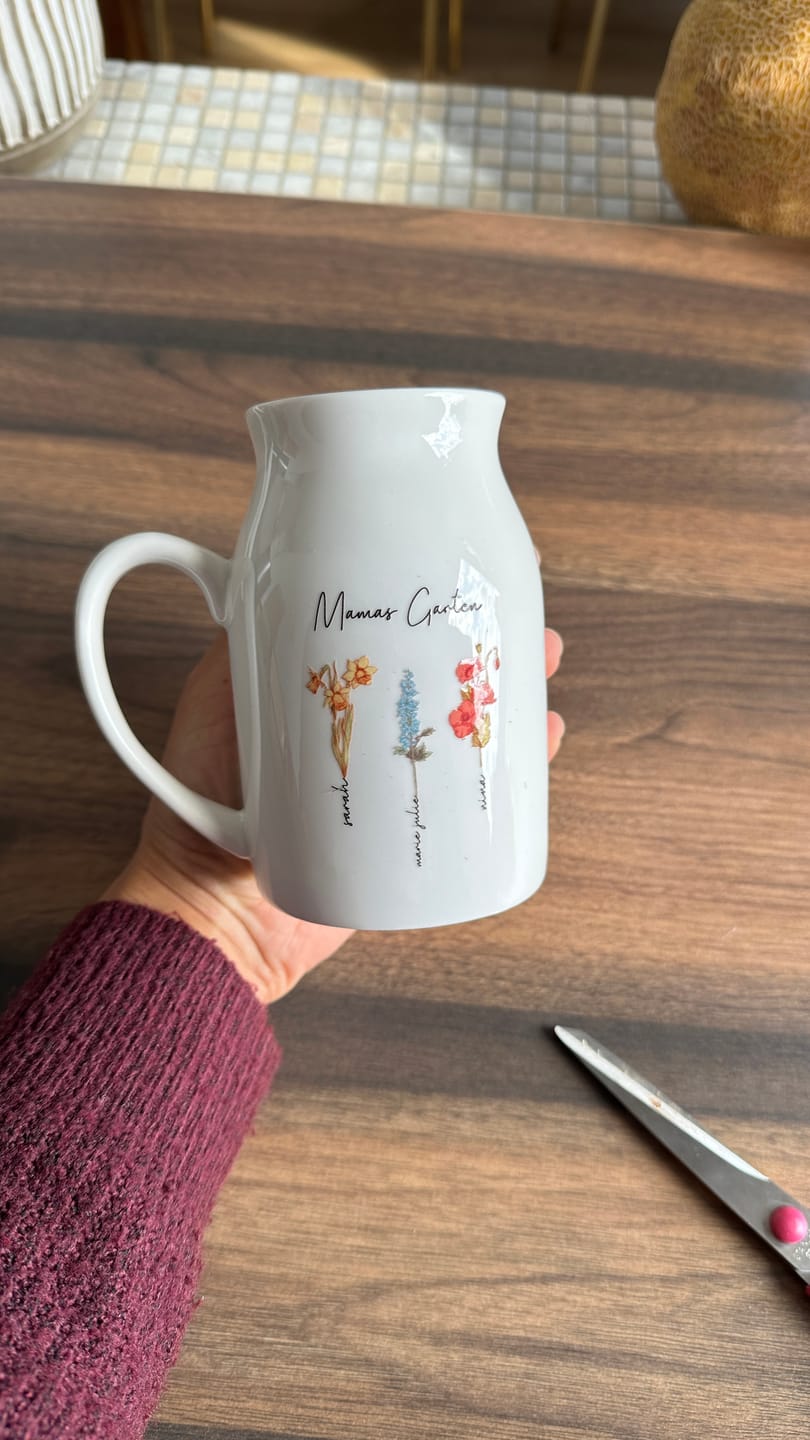 Customer photo review of Mamas Garten - Personalisierte Vase für Mama und Oma mit Geburtsblumen