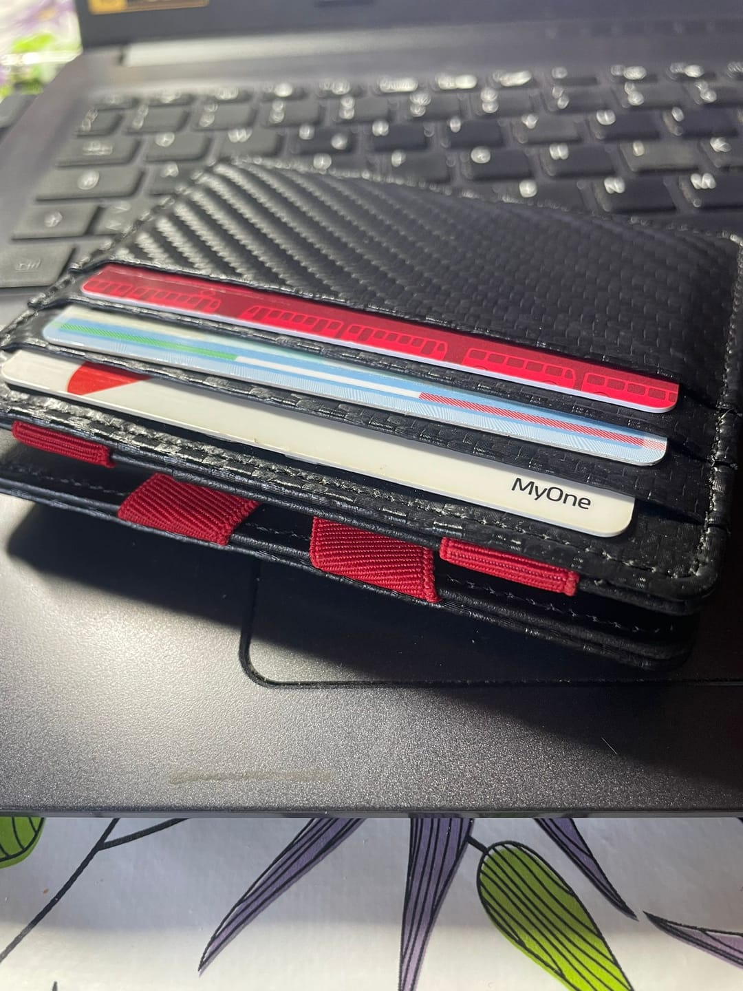 Customer photo review of Flap Boy Slim - Magic Wallet without Coin Pocket