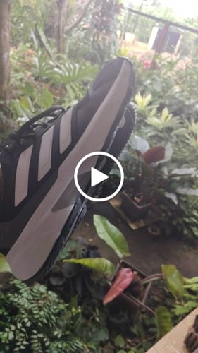 Customer video review of adidas Men's CourtJam Control 3 Tennis Shoes