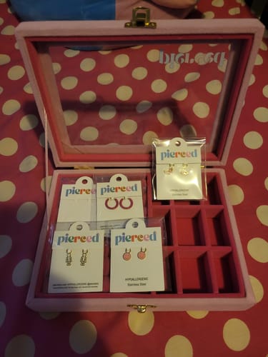Customer photo review of IMPERFECT Jewelry Box (FINAL SALE)
