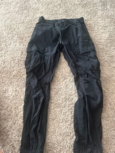 Customer photo review of MEN'S INFANTRY CARGO JOGGERS