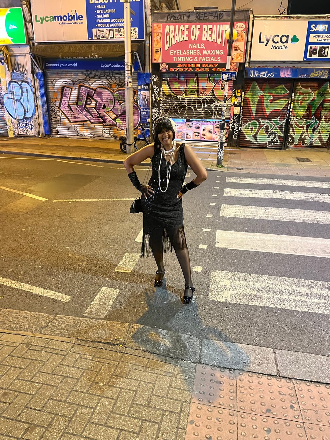 Customer photo review of Natasha 1920s Gatsby Dress - Black