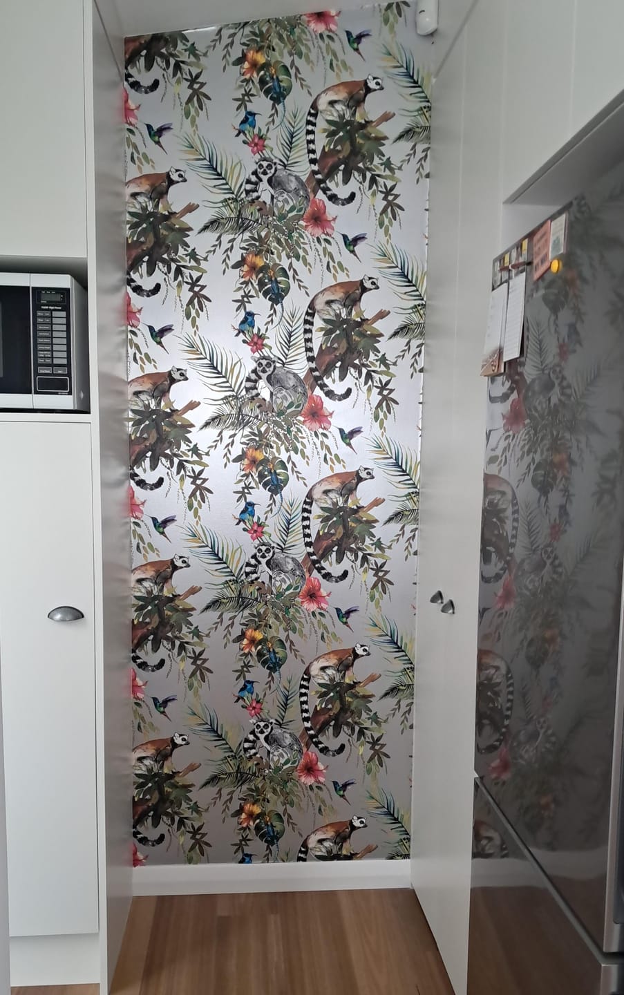 Customer photo review of Lemur Wallpaper - Teal