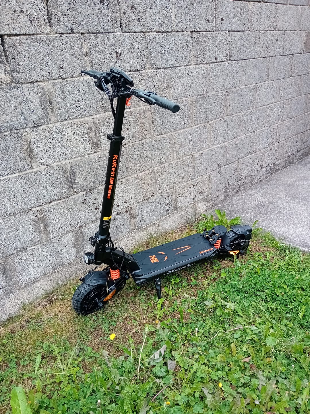 Customer photo review of KuKirin (Kugoo) G2 Master 2025 Electric Scooter