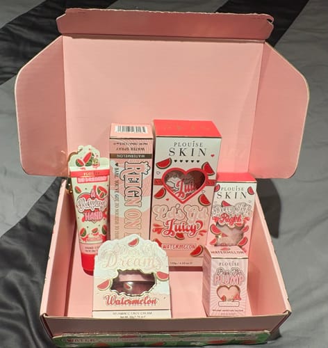 Customer photo review of P. Louise Budget Box (Monthly Subscription) Start Date October