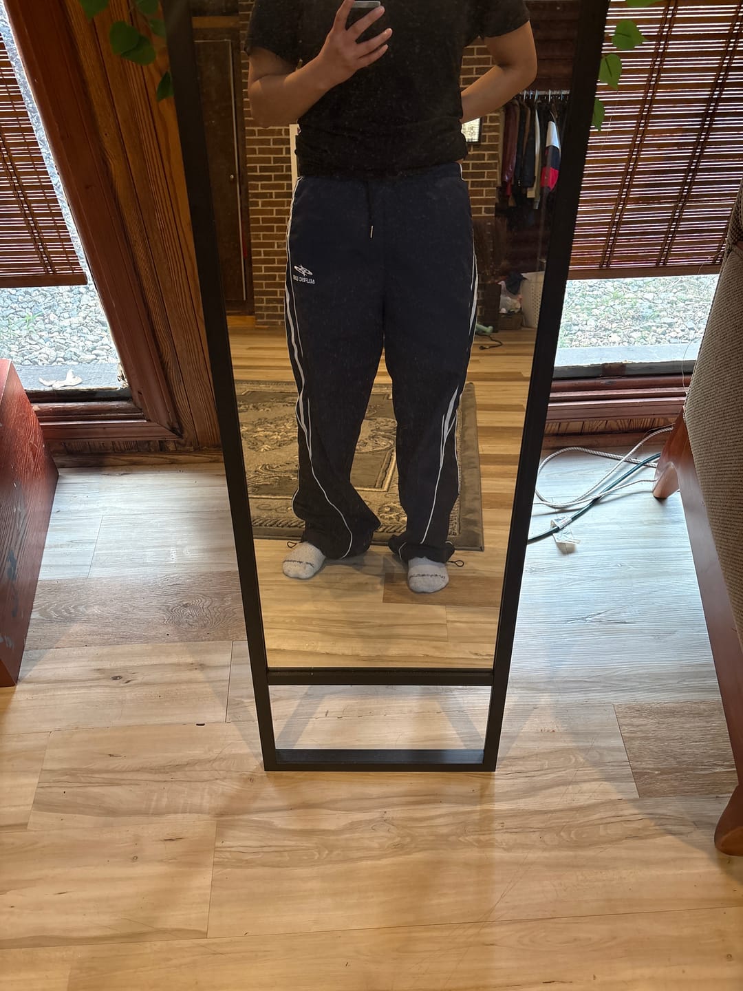 Customer photo review of Aelfric Eden Contrast Side Baggy Track Pants