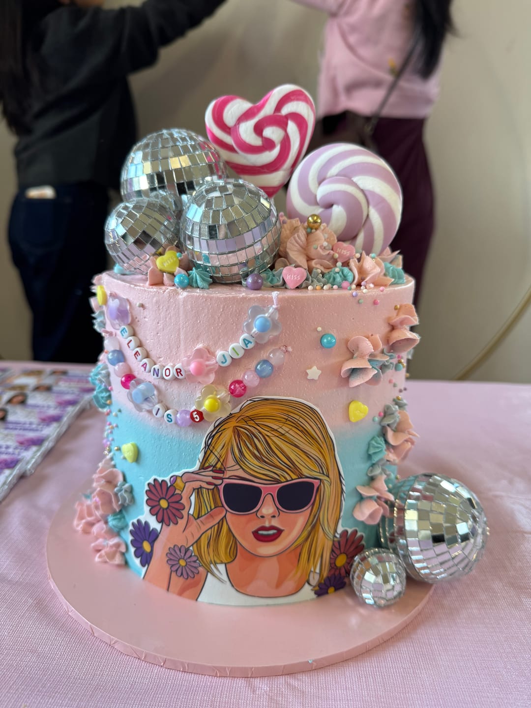 Customer photo review of Taylor Swift Inspired - Edible Icing Toppers