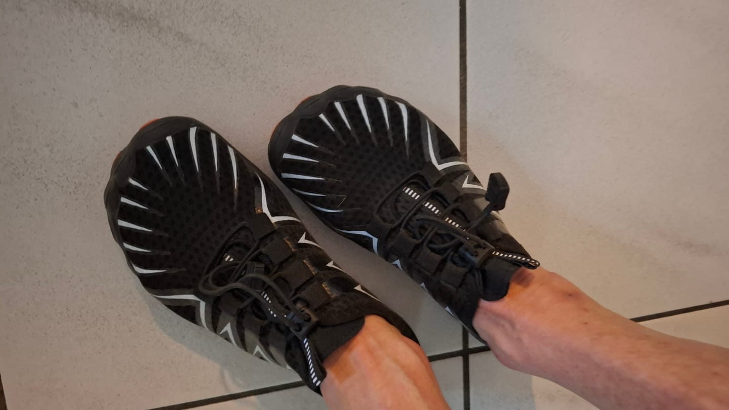 Customer photo review of Naturwide Barefoot Shoes – Your Barefoot Feeling with Full Protection
