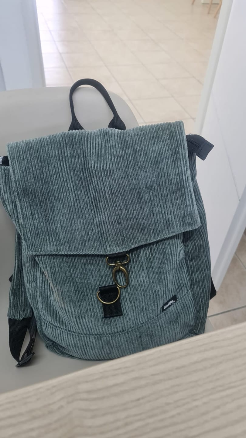 Customer photo review of תיק גב סטודנטס בינוני ירוק-אפור קורדרוי