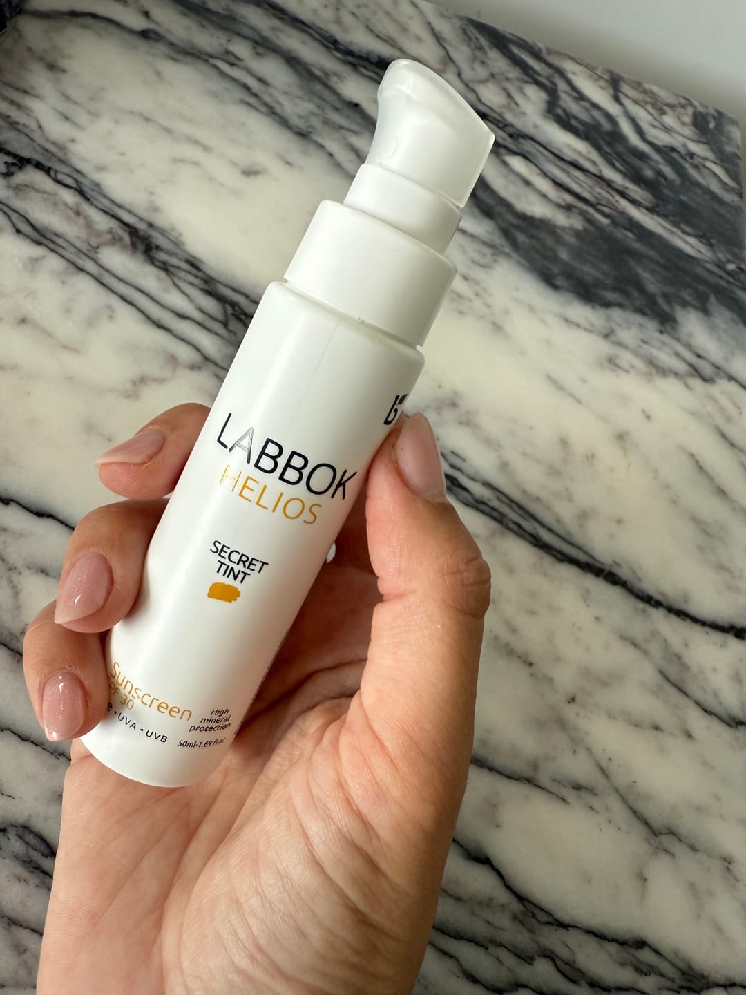 Customer photo review of Labbok Mineral Sunscreen 30 SPF Color, 50ml