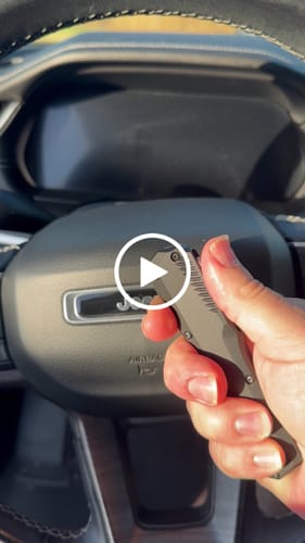 Kendra P. review of Livewire MagnaCut D/A OTF Automatic Knife (3.4" Stonewash) 9000 image 1 out of 1