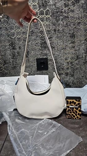 Sofia F. review photo