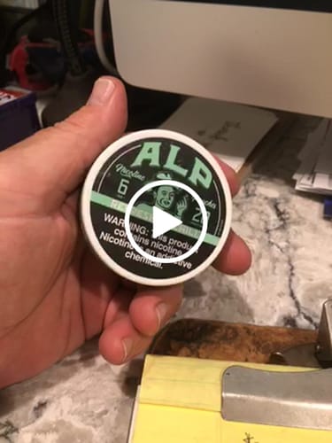Customer video review of Refreshing Chill Nicotine Pouches