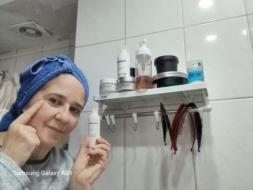 Customer photo review of Pack piel joven: Hidro-K Día, Contorno de Ojos, Limpiador Facial