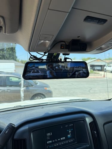 Customer photo review of Wolfbox G850Pro Dash Cam | 4K Wifi Car Dash Camera Front and Rear Mirror Dashcam