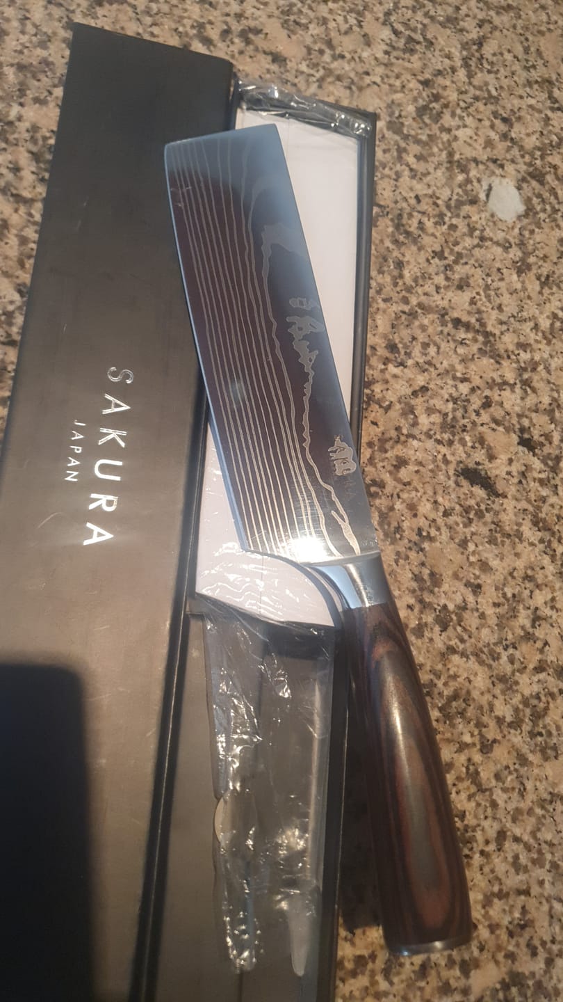Customer photo review of Cuchillo Cleaver Sakura Pro Stainless Steel Brown Ébano 30 Cms