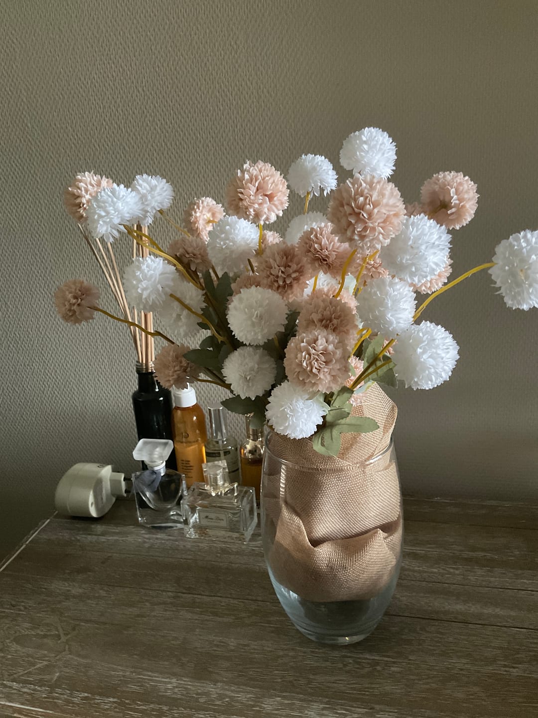 Customer photo review of Zijden Kiku Bloemen - Beige Mix