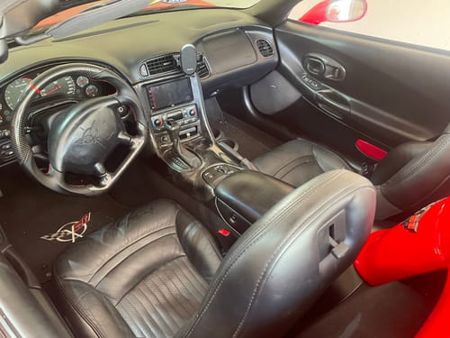 Customer photo review of Genuine Carbon Fiber Dash For Chevrolet Corvette C5 Fits Double Din Radio