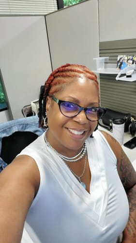 Customer photo review of Instant Dye Shampoo