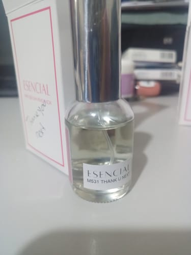 Customer photo review of M531 Inspirado en: Thank U, Next - Ariana Grande