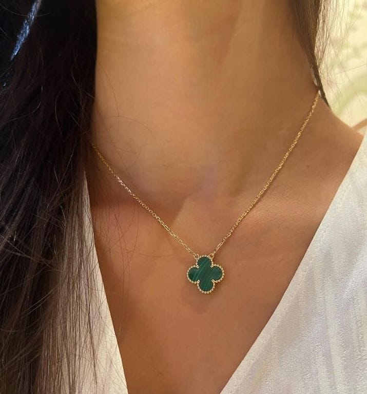 Customer photo review of AV Four Leaf Clover yellow gold