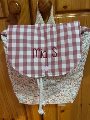 Customer photo review of Mochila infantil Oli