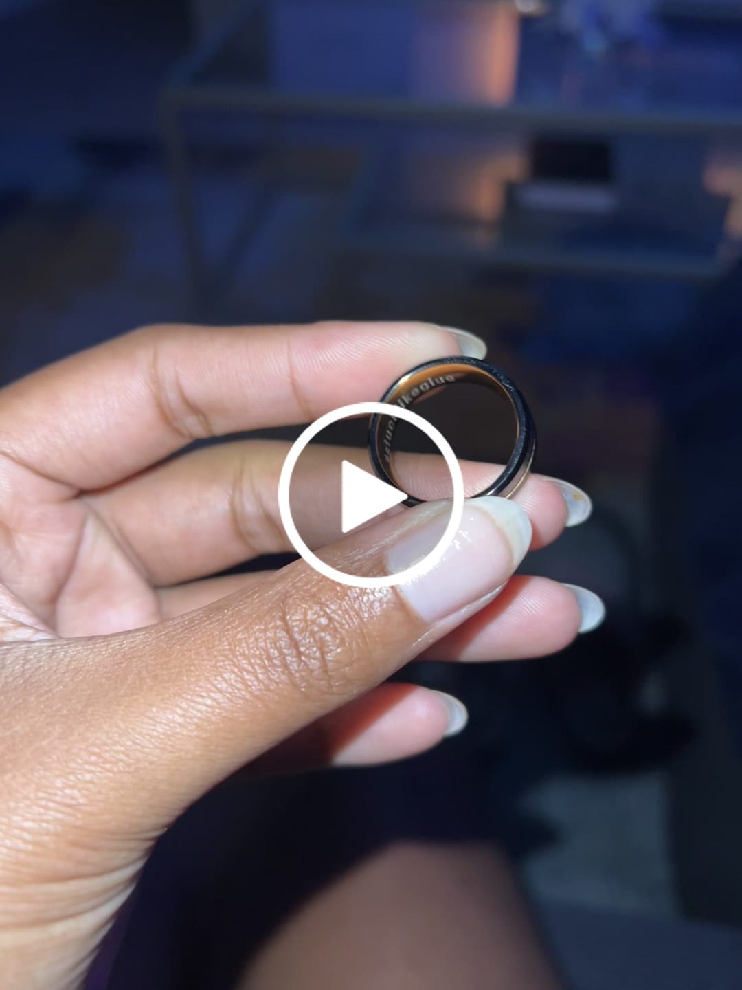 Customer video review of 8MM - Black & Gold Tungsten Ring Matte Finish Brushed Laser Horizontal Grain
