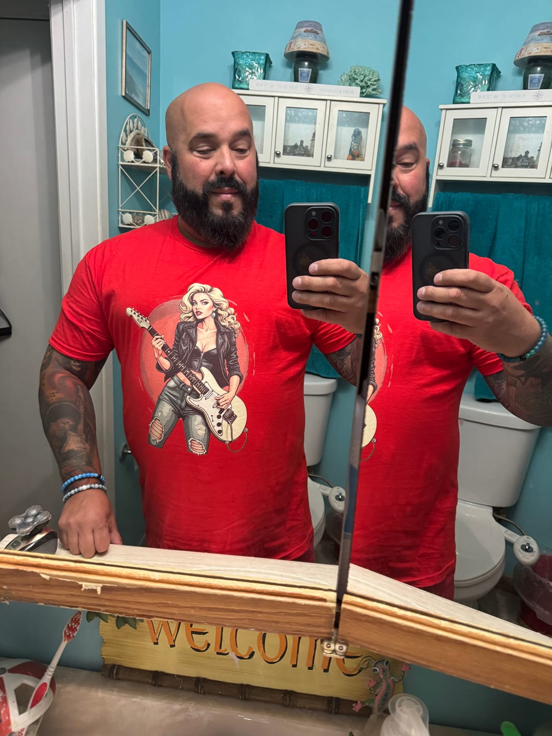 Customer photo review of Femme Riff T-Shirt