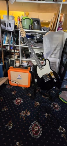 Customer photo review of Donner DTL-100 Electric Guitar Kit – 39” Tele-Style, Poplar Body, S-S Pickups, Gig Bag
