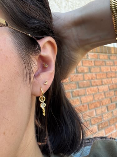 Customer photo review of Aurora Flatback Stud