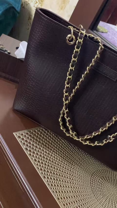 Customer photo review of Black New Wave Tote Bag