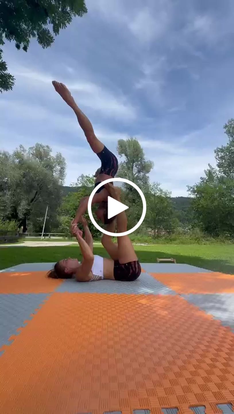 Customer video review of Puzzle Matte | 100cm x 100cm | Just-Mats