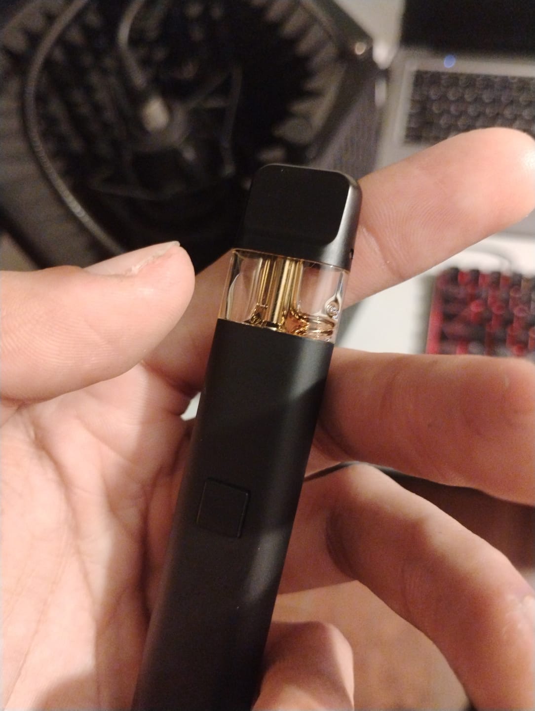 Customer photo review of 2 Gram THC Disposable Vape - Pineapple Express