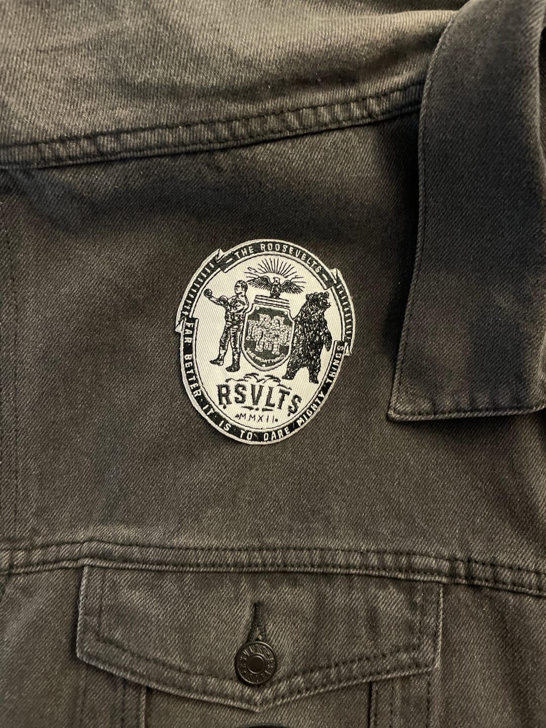 Customer photo review of "Coat of Arms" – Patch