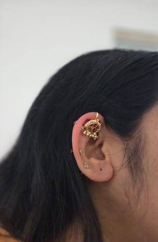 Customer photo review of 22k Gold Plated Earcuff