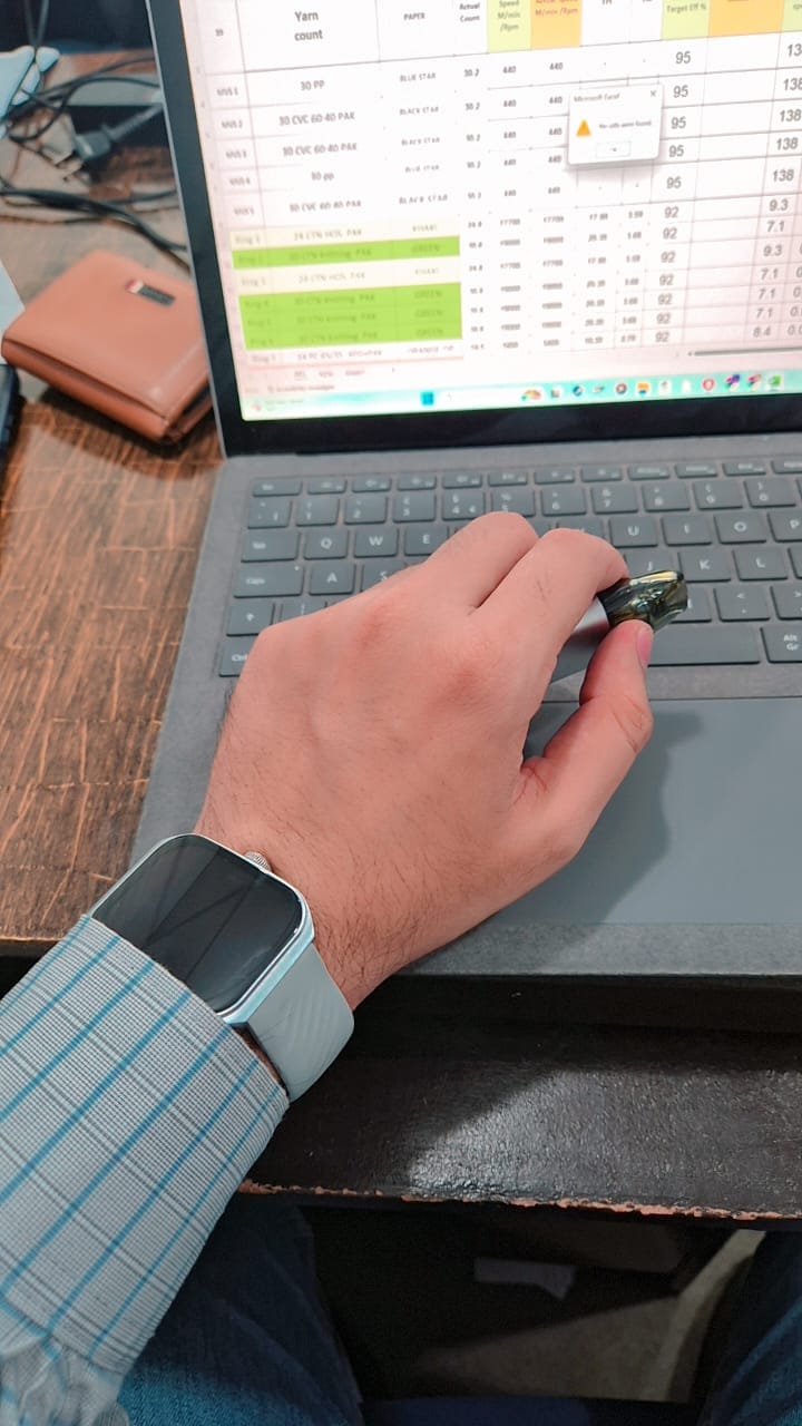 Customer photo review of Prestige Chain Smartwatch + Silicon Strap