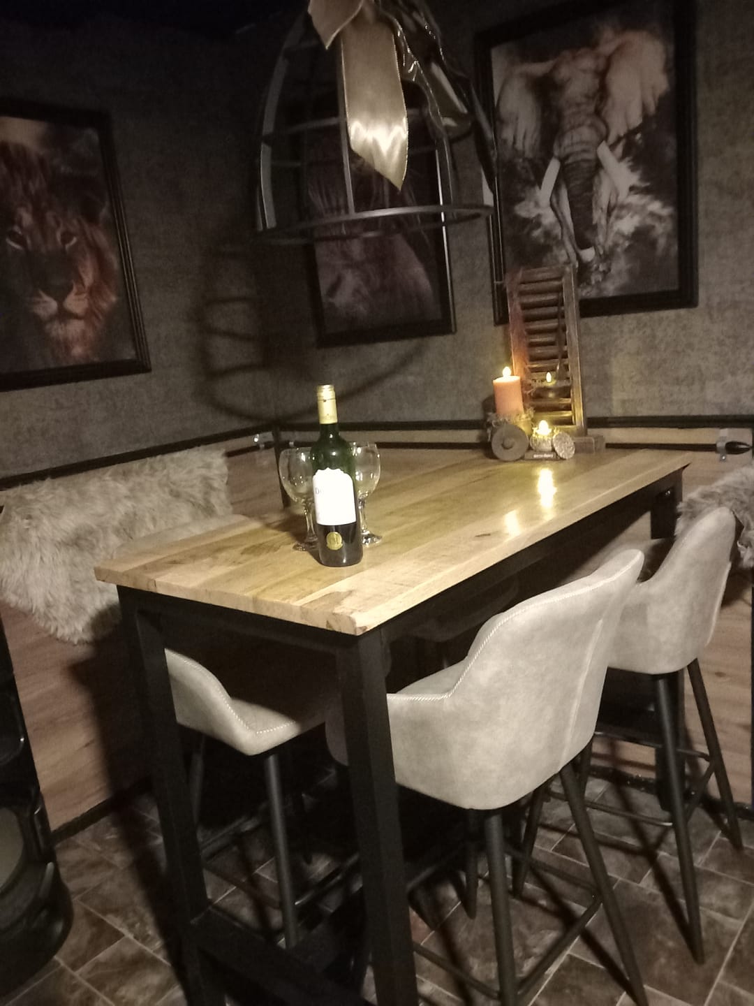 Customer photo review of Bartafel Industrieel Design | Mangohout en Staal | 135x65x105cm