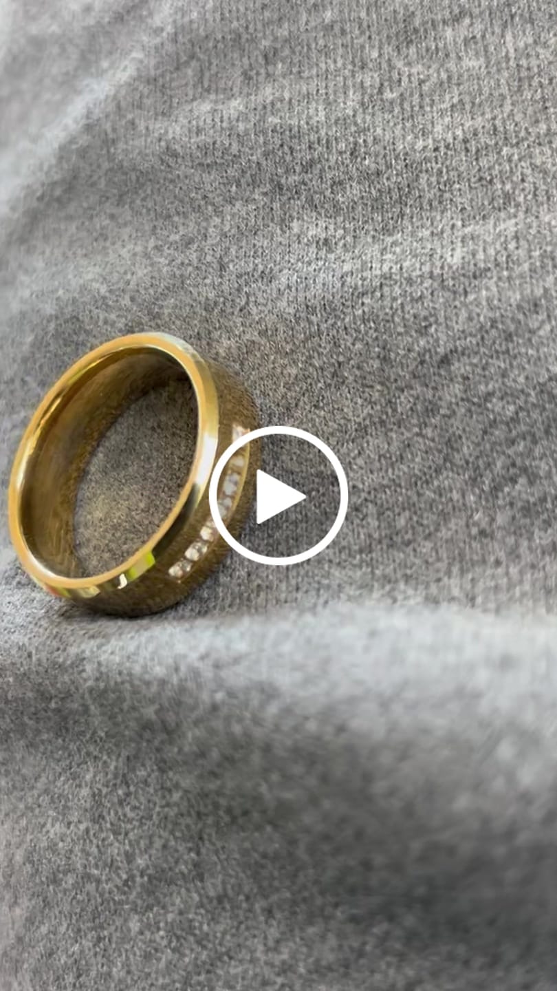 Customer video review of 8mm - Gold Tungsten Wedding Band W/ 7 CZ Diamond Inlay High Polished