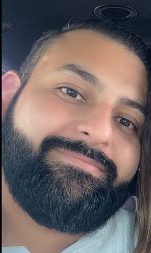 Customer photo review of Aceite y Shampoo Para Barba · Paquete 2 Piezas