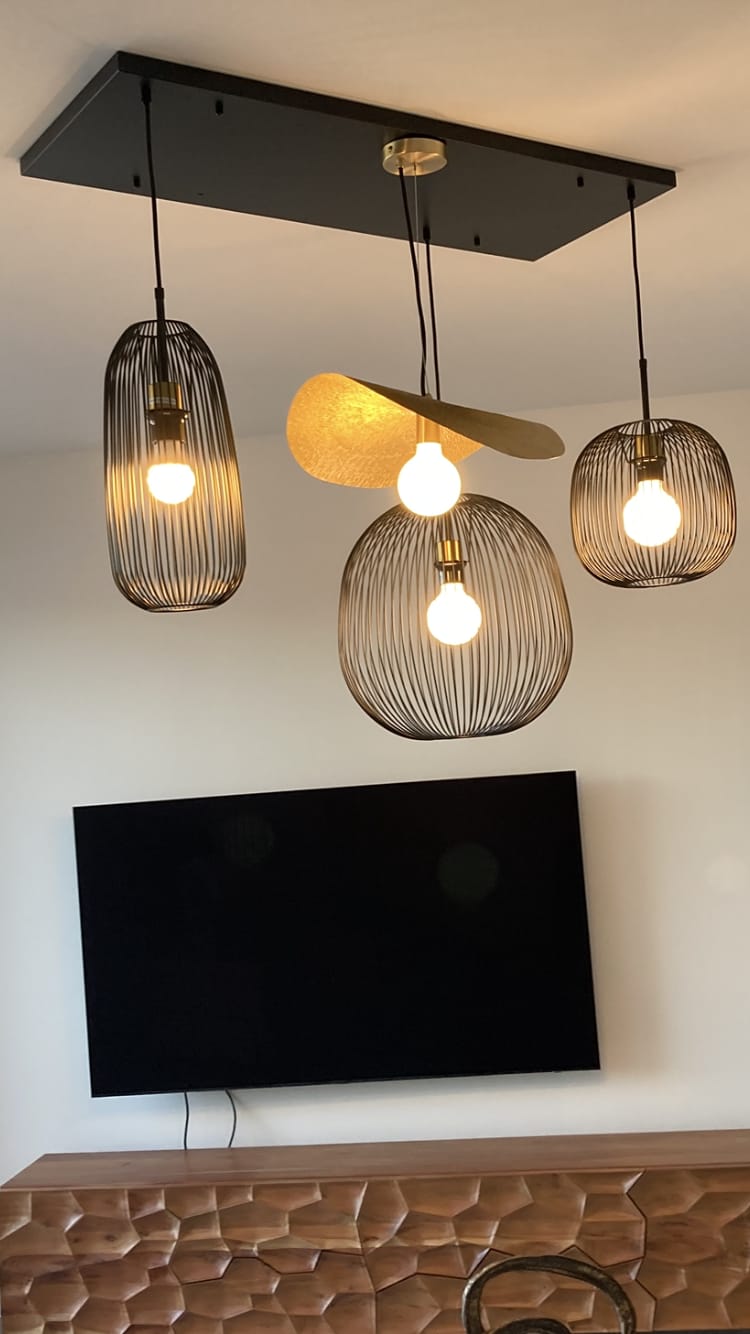 Customer photo review of Suspension élégante | Chips en Cuivre martelé