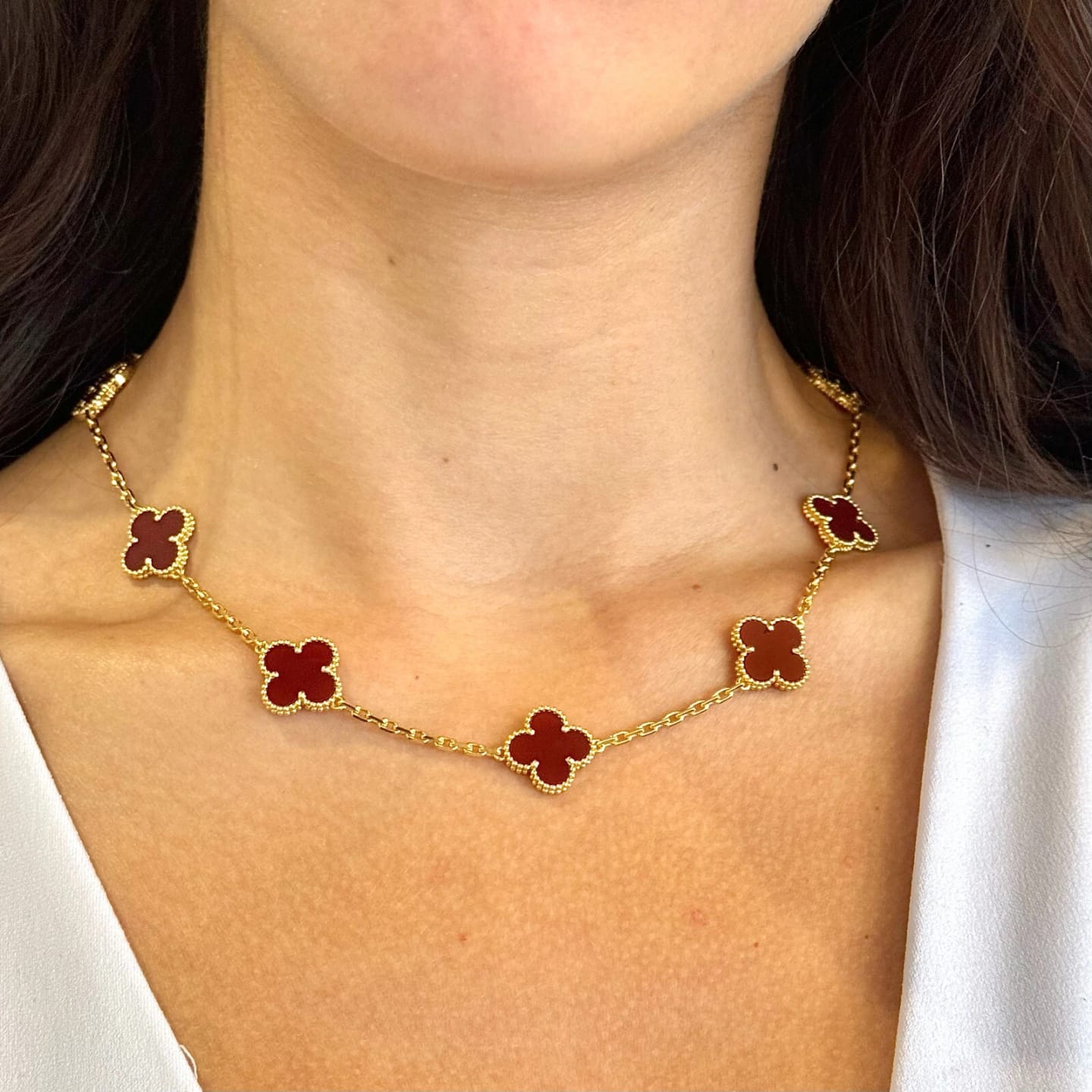 Customer photo review of AV Four Leaf Clover yellow gold