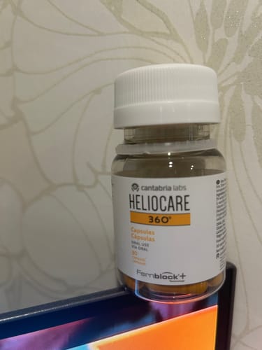 Customer photo review of ヘリオケア360° ORAL（飲む日焼け止め）