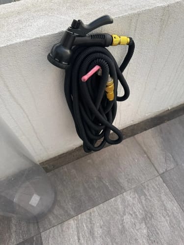 Customer photo review of AquaFlex Pro – The Flexible Garden Hose with 7 Spray Functions