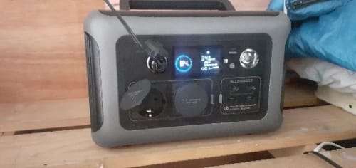Customer photo review of Portable Power Station – Blackout Cube