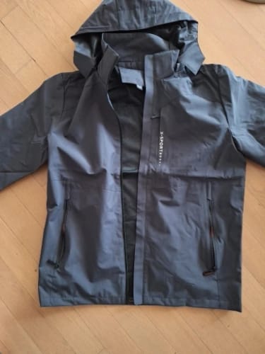 Customer photo review of Explorer Modern Windbreaker