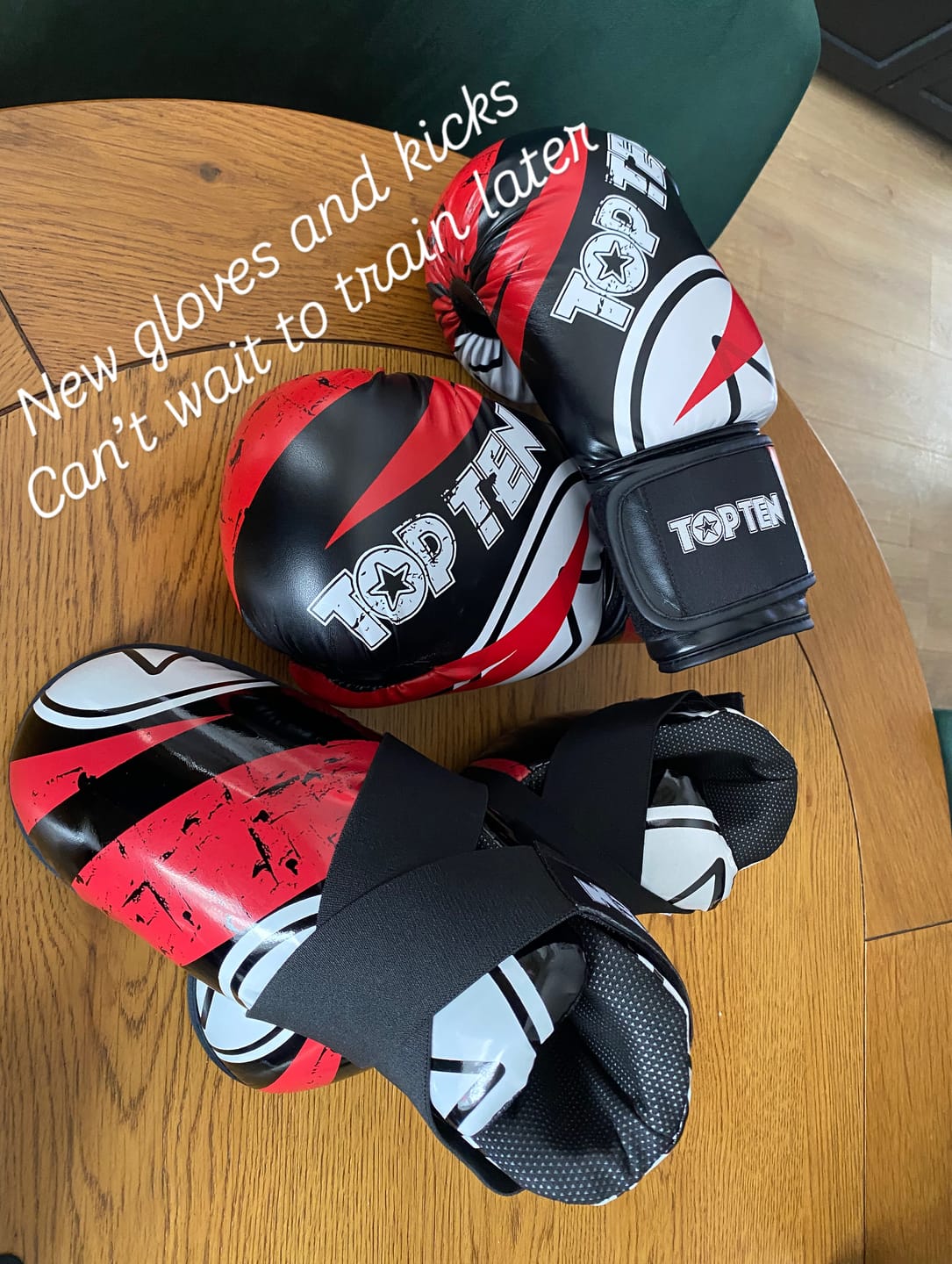 Customer photo review of Top Ten Kicks "URBAN Arts"