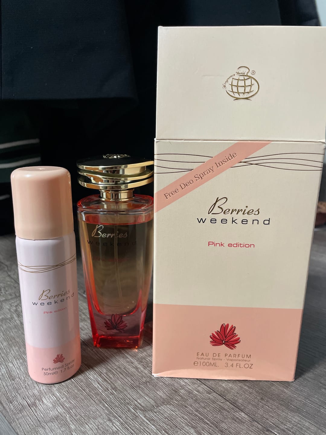 Customer photo review of Berries Weekend pink edition 100ml