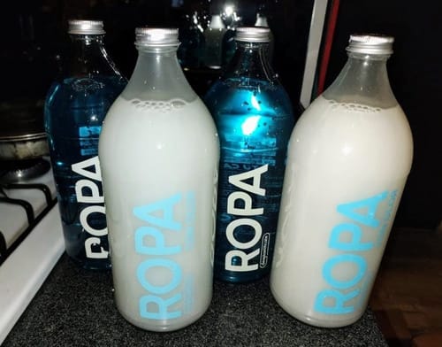 Customer photo review of Detergente y suavizante de ROPA con olor