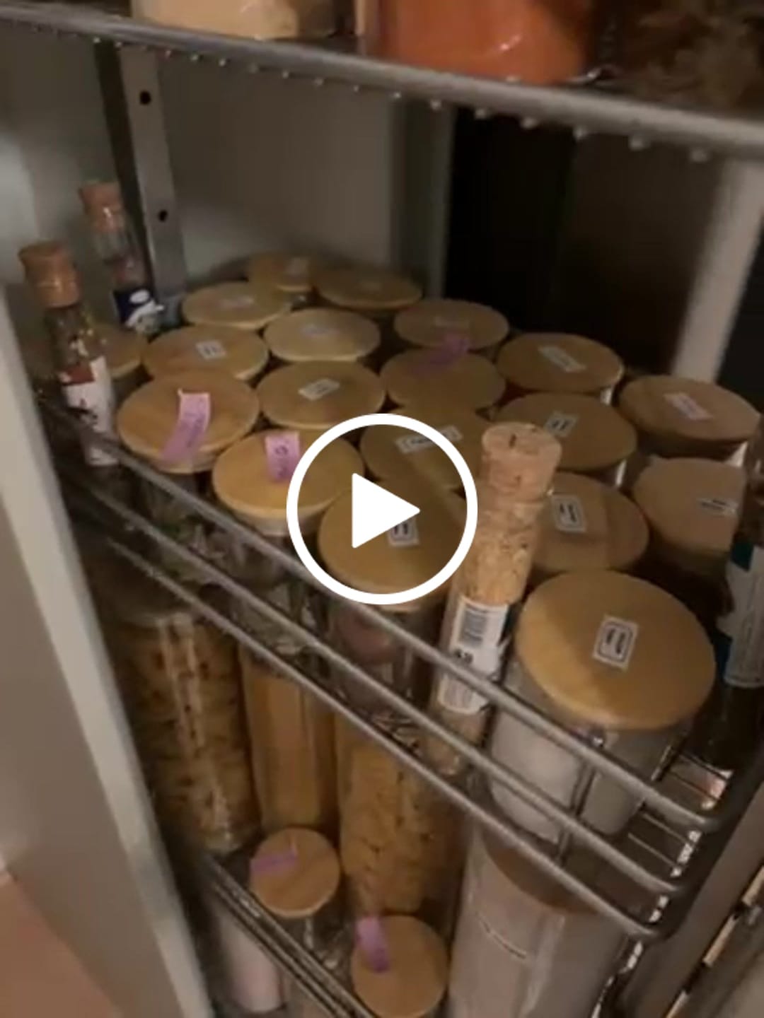 Customer video review of Set of 3 2000 ML Bamboo Glass Pantry Jars